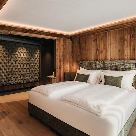 Luxury Spa Chalet Lum D'Or Selva di Val Gardena Bagian luar foto