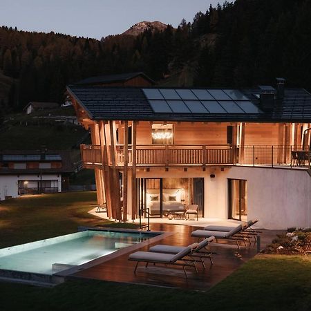 Luxury Spa Chalet Lum D'Or Selva di Val Gardena Bagian luar foto