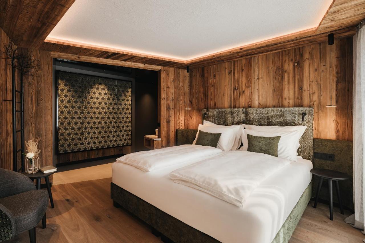 Luxury Spa Chalet Lum D'Or Selva di Val Gardena Bagian luar foto