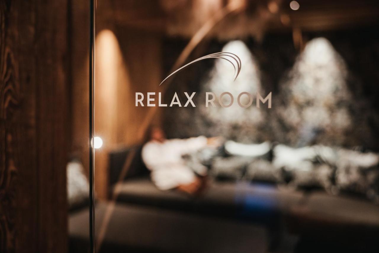 Luxury Spa Chalet Lum D'Or Selva di Val Gardena Bagian luar foto