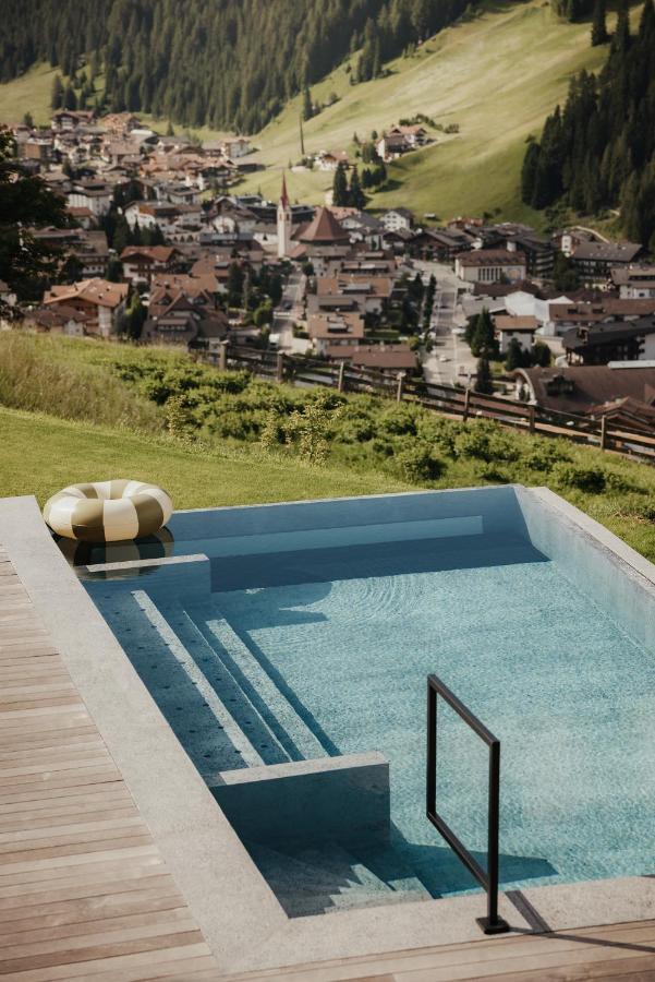 Luxury Spa Chalet Lum D'Or Selva di Val Gardena Bagian luar foto