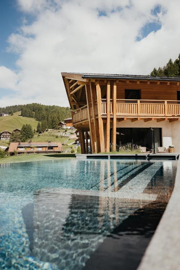 Luxury Spa Chalet Lum D'Or Selva di Val Gardena Bagian luar foto
