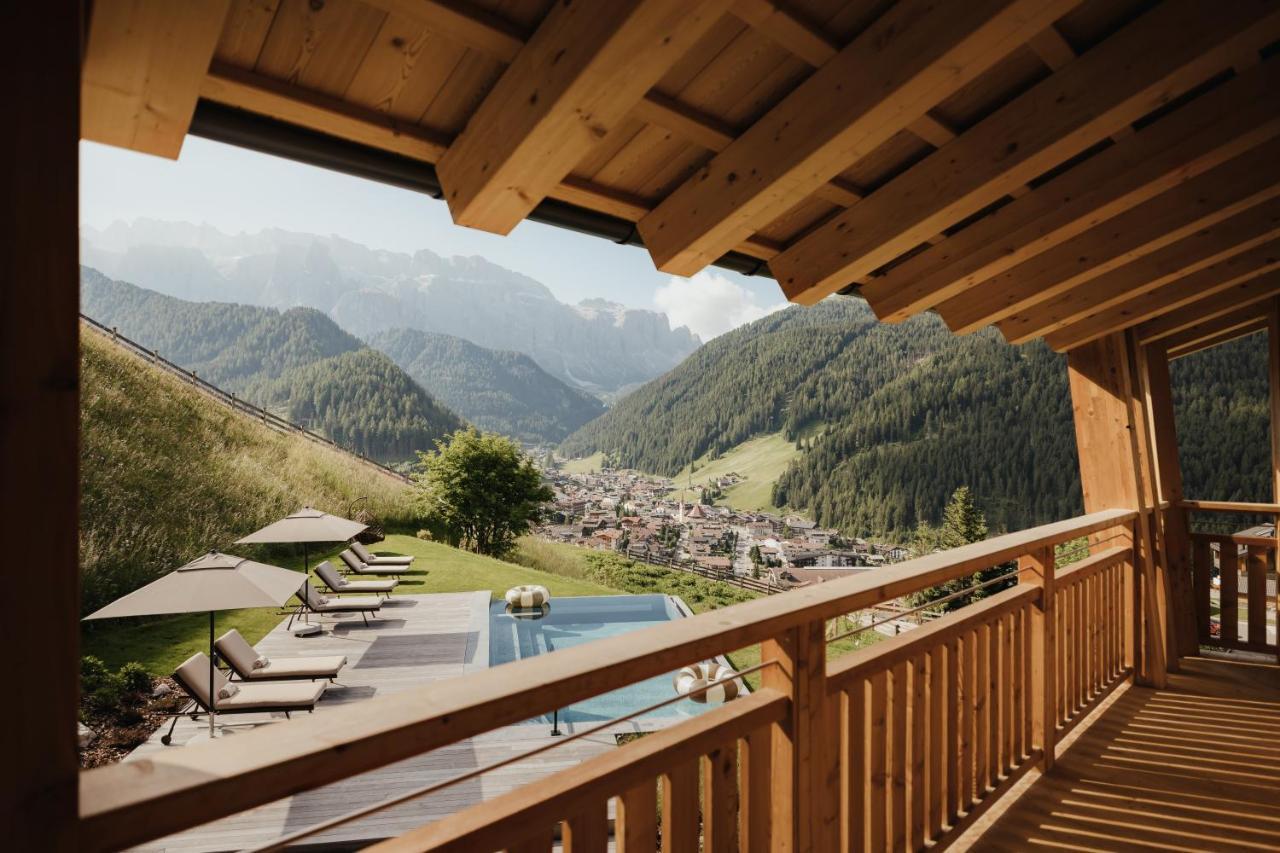 Luxury Spa Chalet Lum D'Or Selva di Val Gardena Bagian luar foto